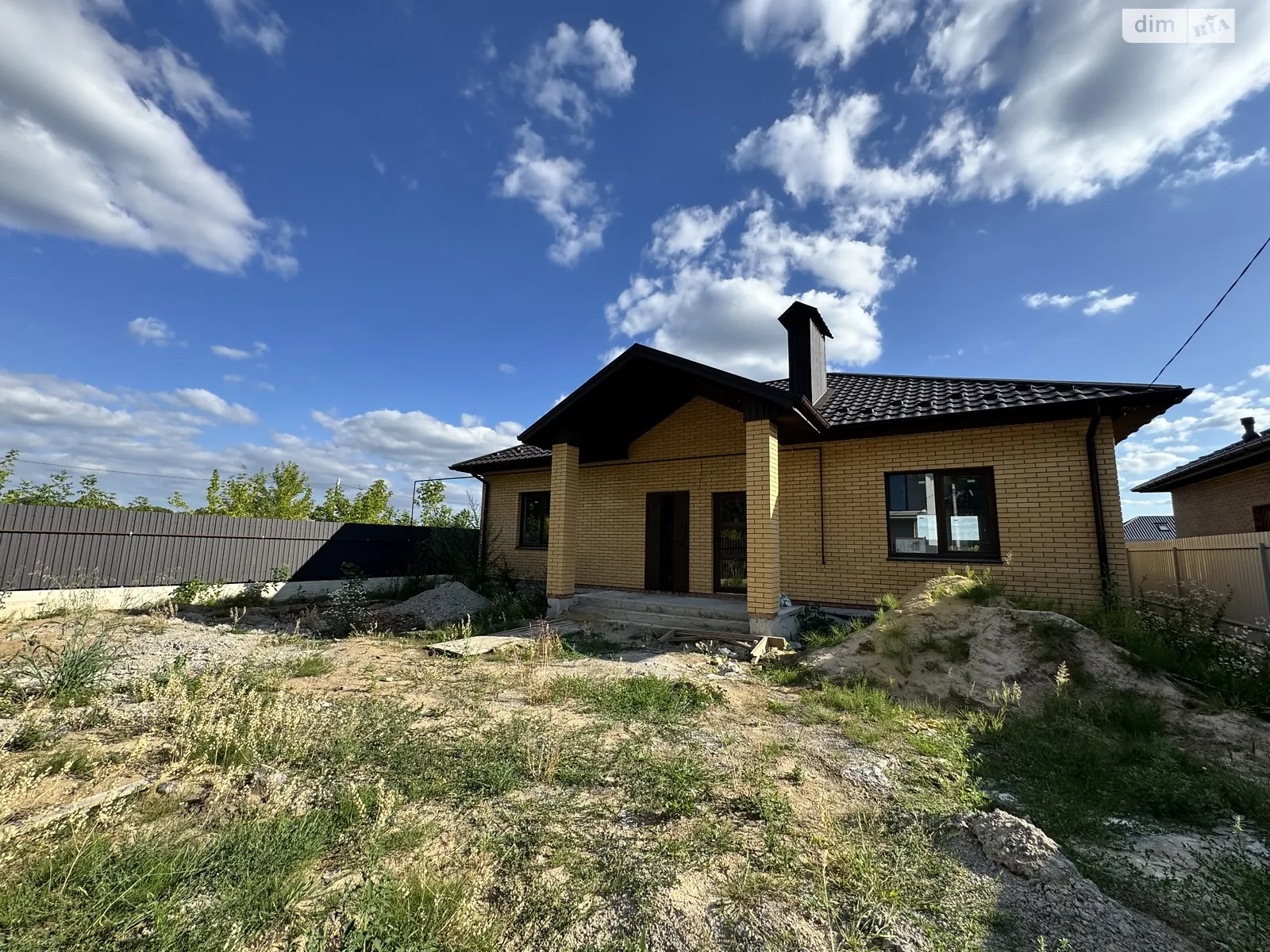 Продается одноэтажный дом 105 кв. м с бассейном, цена: 93000 $ - фото 1
