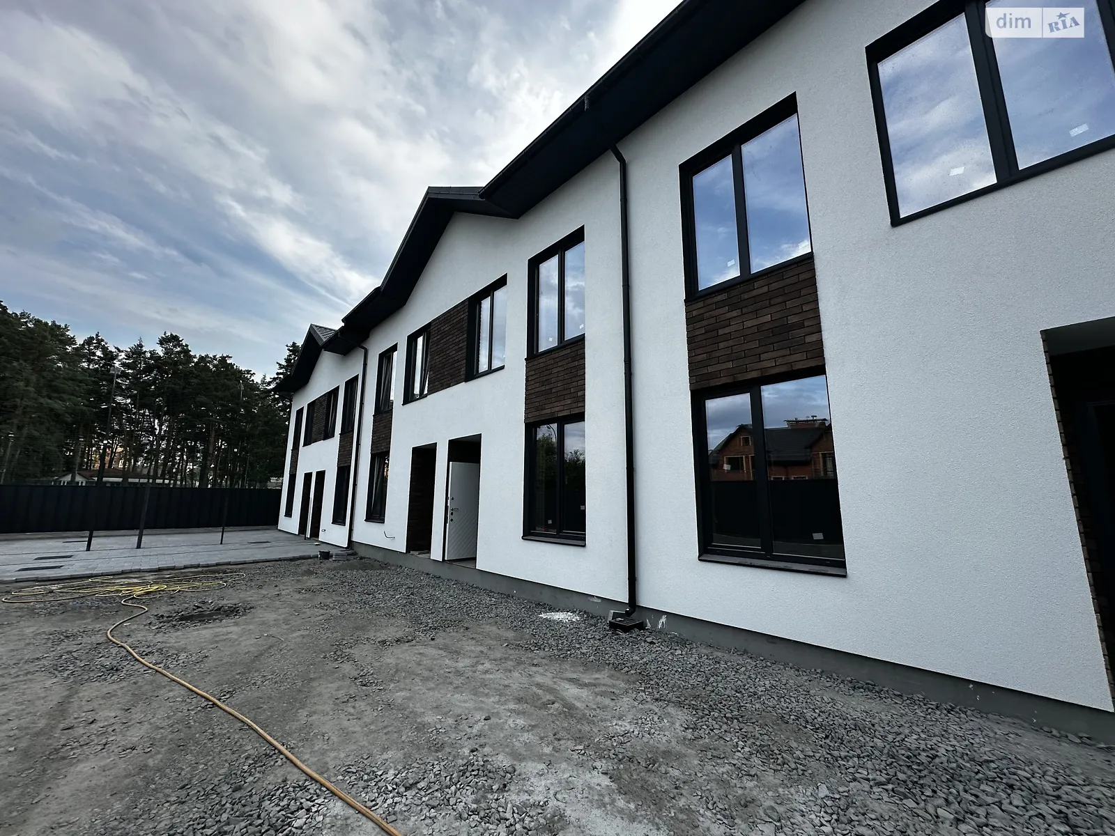 ул. Семьи Шкаривских(Федорова) Ирпень, цена: 77000 $ - фото 1