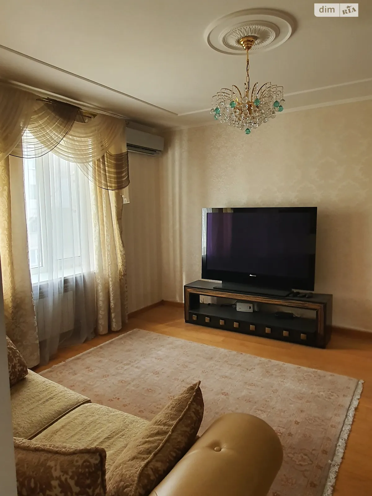 4-комнатная квартира 110.48 кв. м в Запорожье, ул. Тбилисская - фото 1