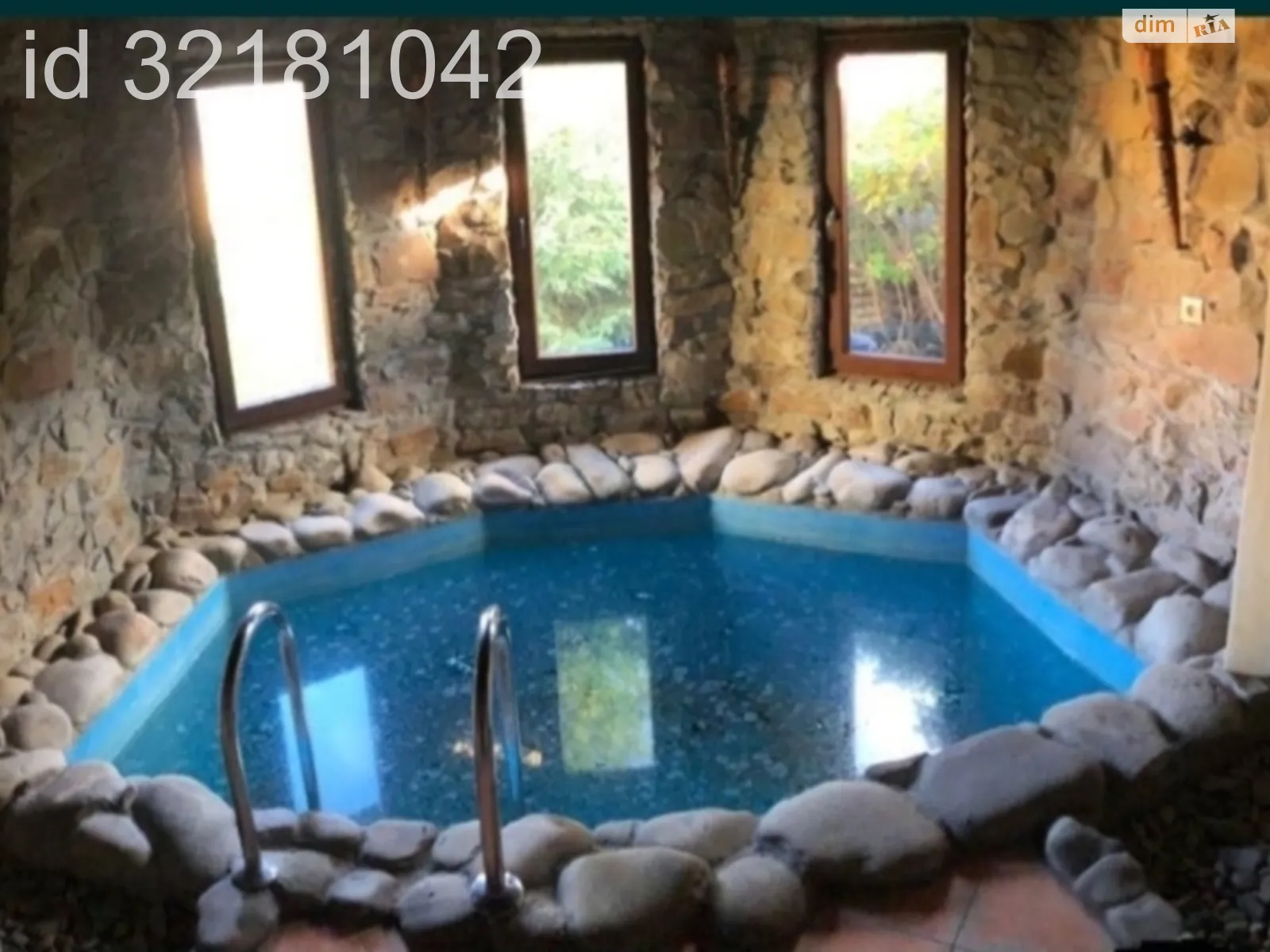 Продается дом на 2 этажа 95 кв. м с гаражом, цена: 200000 $ - фото 1