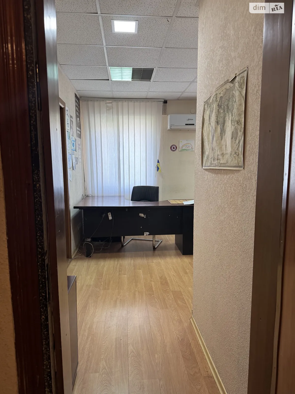 Здається в оренду офіс 53.4 кв. м в бізнес-центрі, цена: 6000 грн - фото 1