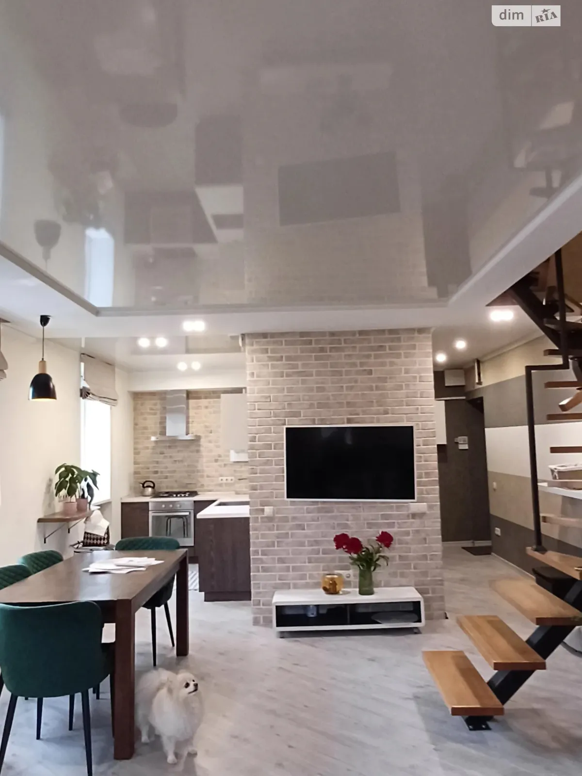 3-комнатная квартира 85 кв. м в Луцке, ул. Огиенко Ивана, 3 - фото 1