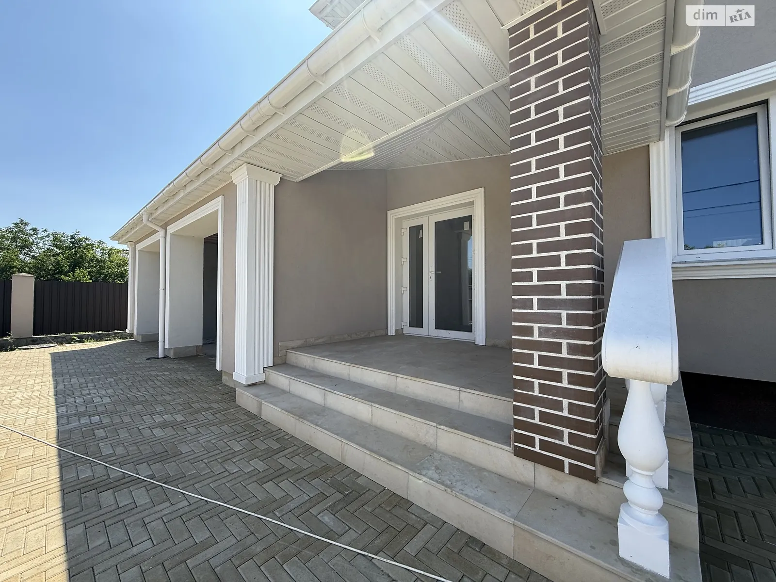 Продається будинок 2 поверховий 330 кв. м з мансардою, цена: 175000 $ - фото 1