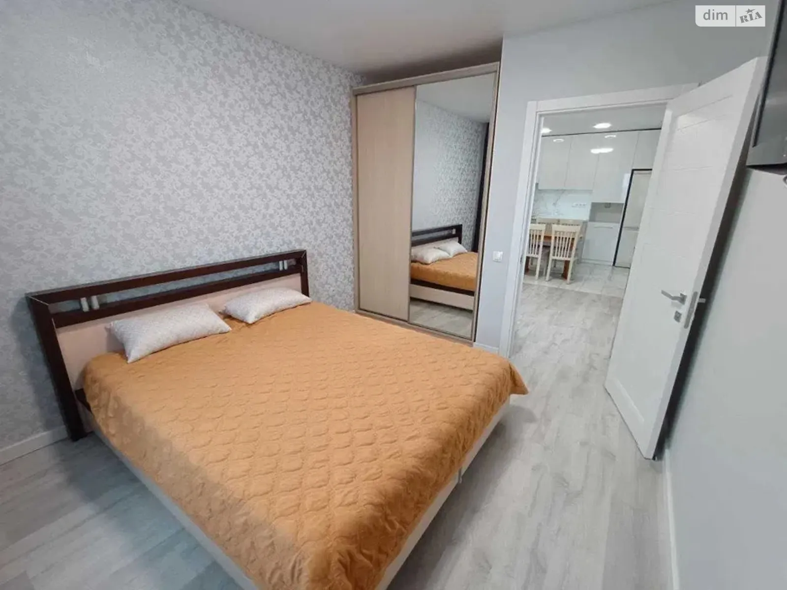 Продается 1-комнатная квартира 52 кв. м в Харькове, ул. Молочная, 32 - фото 1