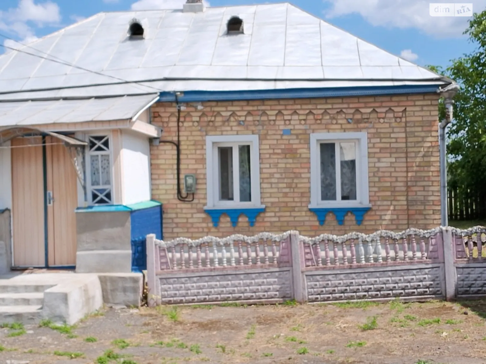Продається одноповерховий будинок 70 кв. м з подвалом, цена: 15000 $ - фото 1