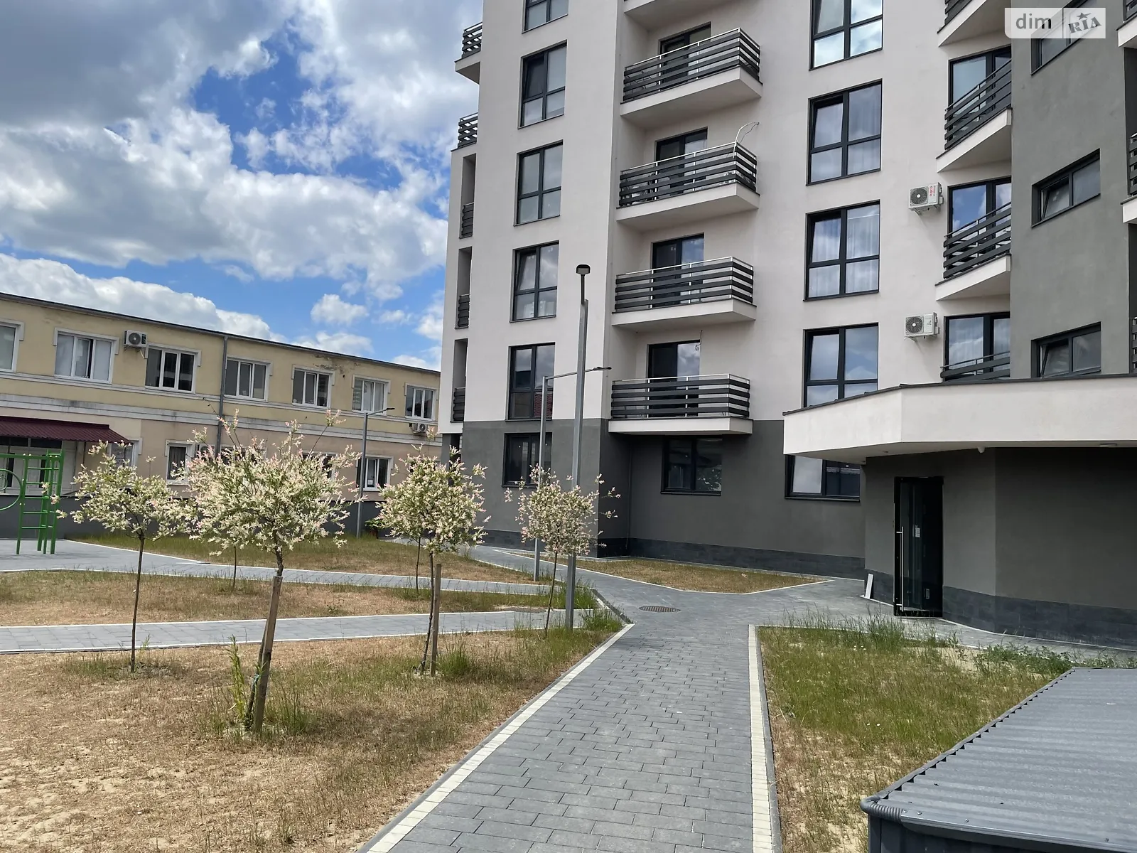 Здається в оренду 1-кімнатна квартира 40.4 кв. м у Ужгороді, вул. Заньковецької, 35А - фото 1