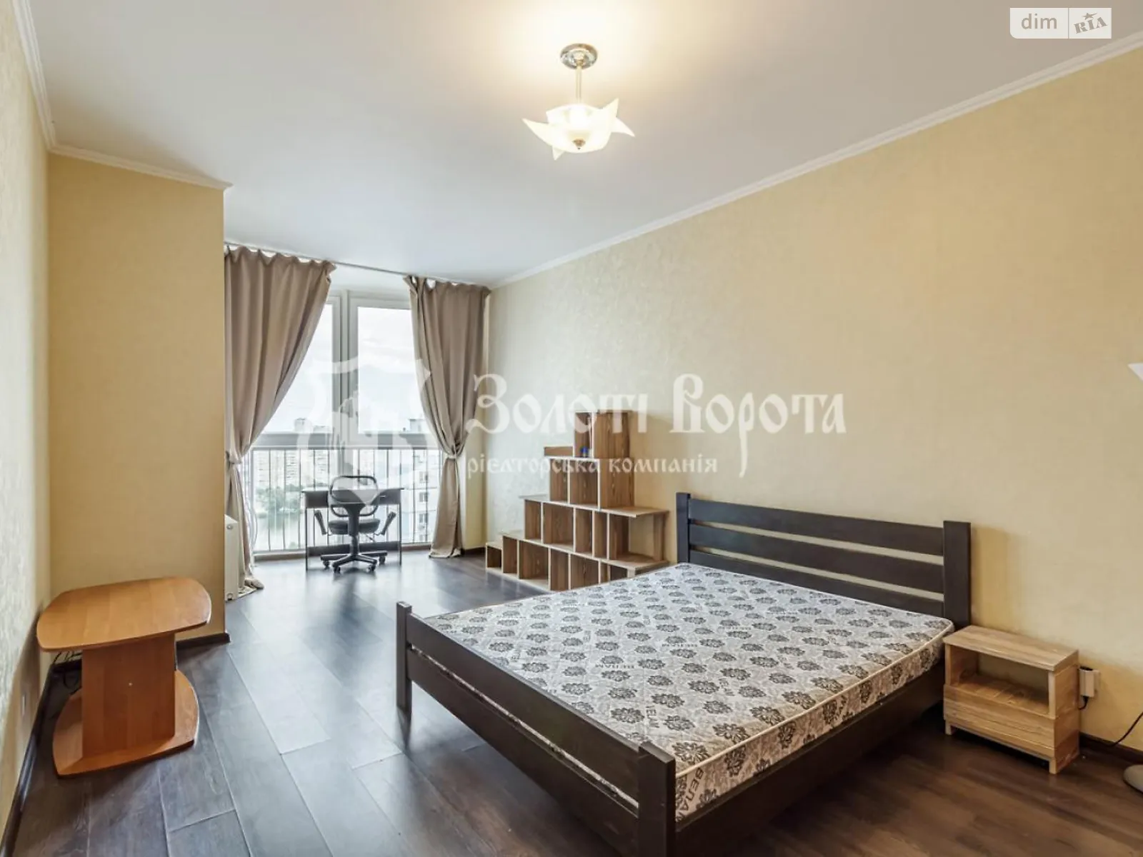 Продается 1-комнатная квартира 50.4 кв. м в Киеве, ул. Драгоманова, 2 - фото 1