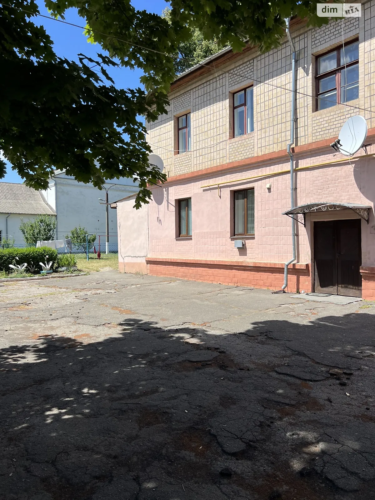 Продается 4-комнатная квартира 82.7 кв. м в, цена: 28000 $ - фото 1