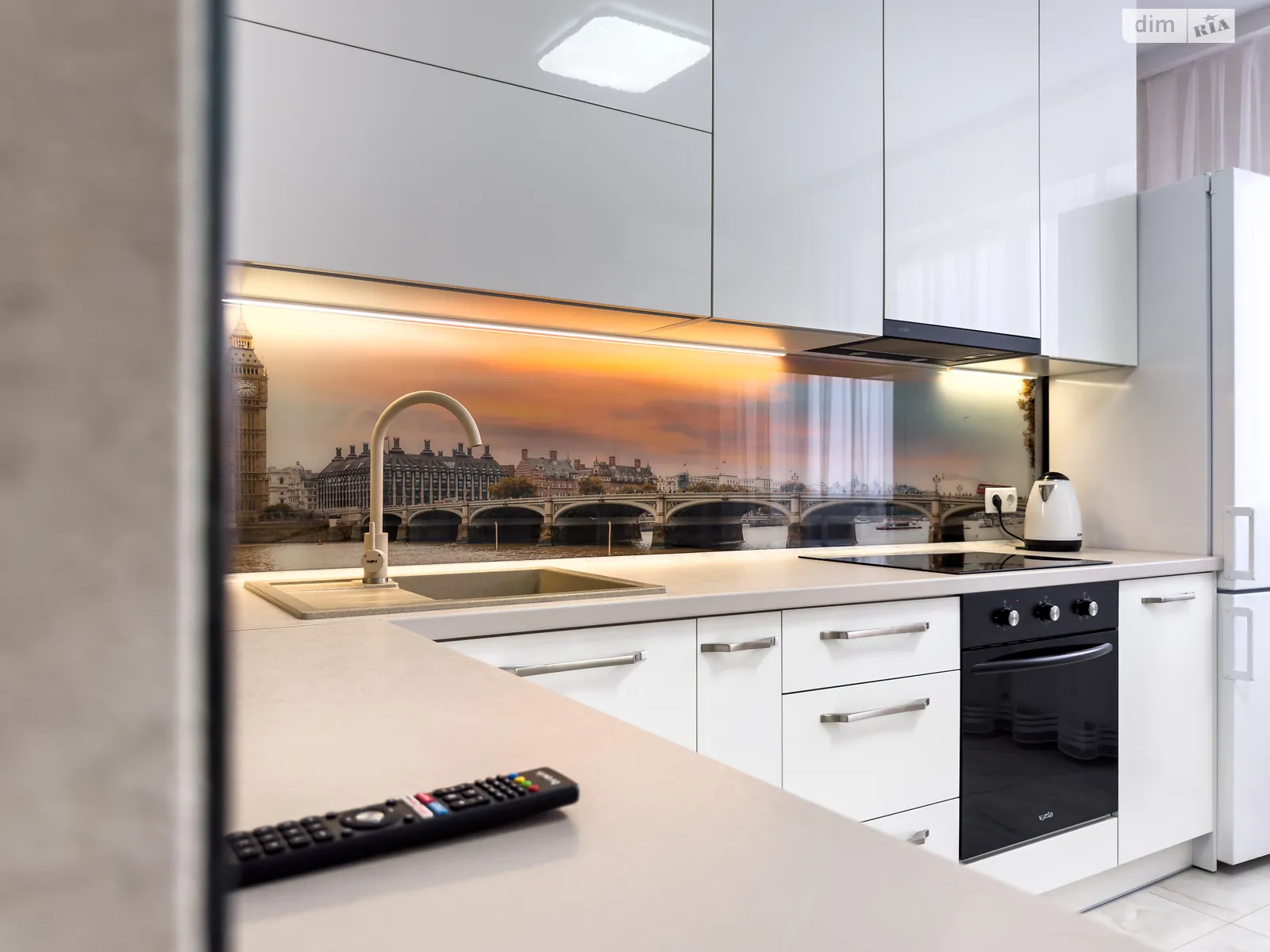 Сдается в аренду 1-комнатная квартира в Одессе, ул. Академика Сахарова, 3Г - фото 1