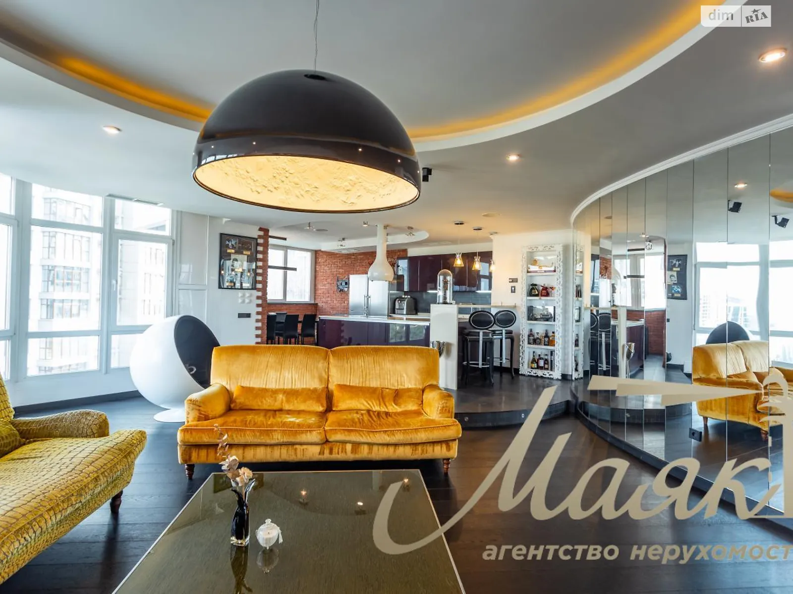 Сдается в аренду 3-комнатная квартира 180 кв. м в Киеве, ул. Андрея Верхогляда(Драгомирова), 5 - фото 1