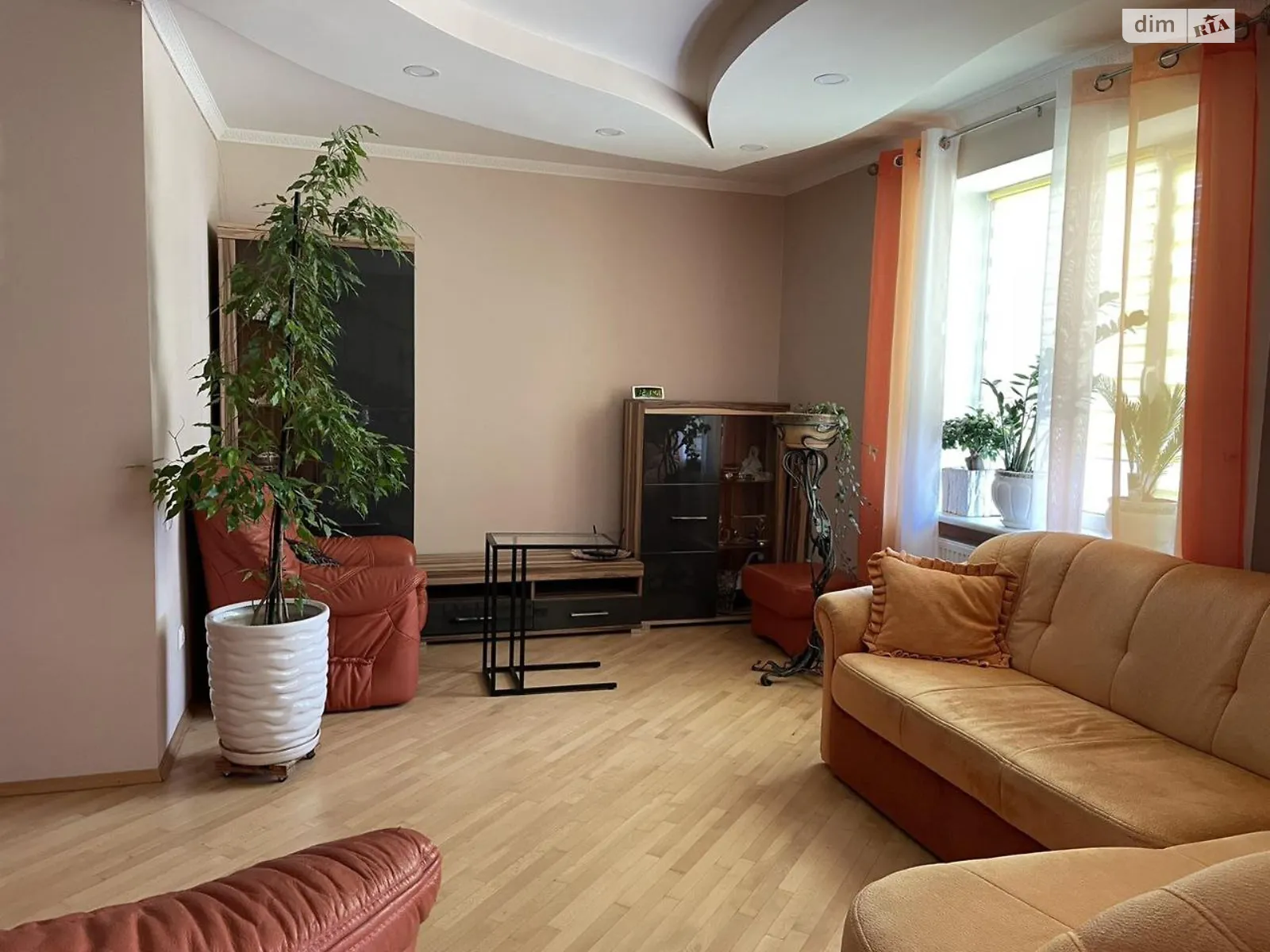 Продается 3-комнатная квартира 132.1 кв. м в Львове, ул. Роксоляны, 59А - фото 1