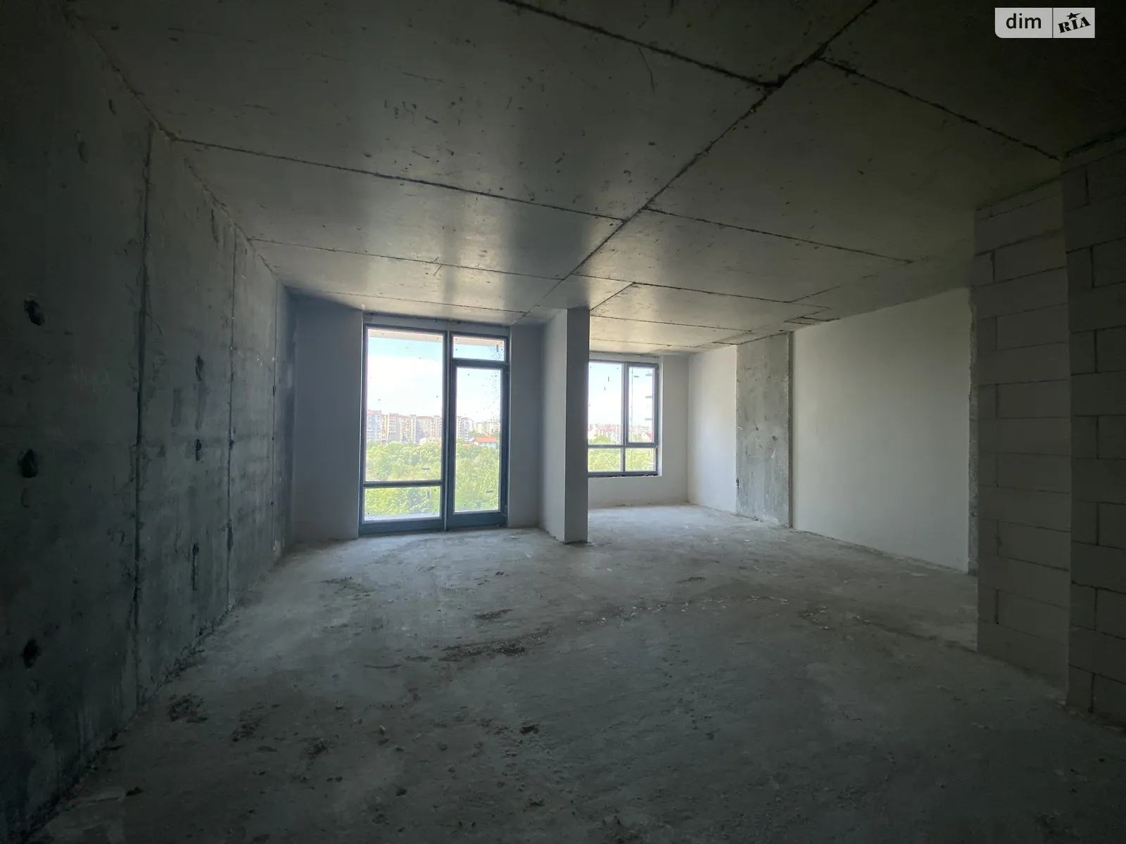 Продается 1-комнатная квартира 45 кв. м в Угорниках, ул. Героев Николаева(Сеченова), 129 - фото 1