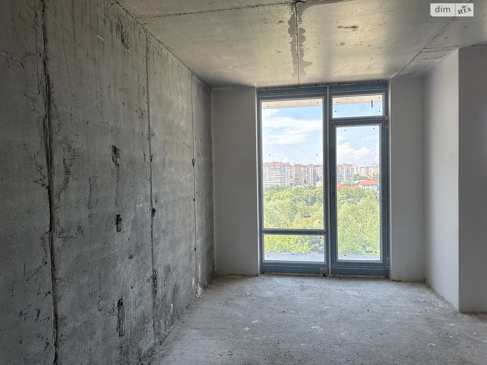 Продается 1-комнатная квартира 45 кв. м в Ивано-Франковске, ул. Героев Николаева(Сеченова), 129А - фото 1