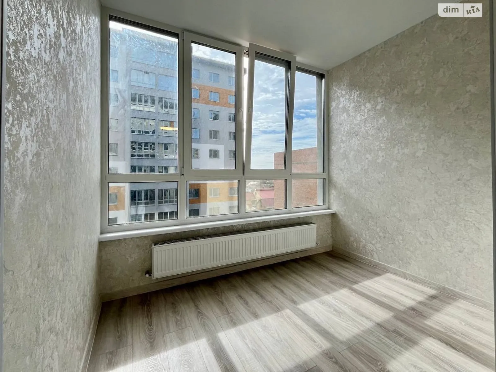 Продается 1-комнатная квартира 45 кв. м в Хмельницком, ул. Винницкая, 8/1А - фото 1