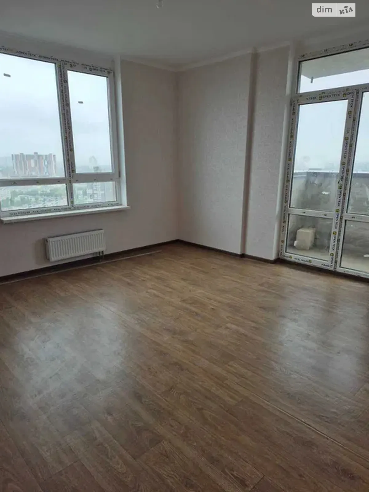 Продается 4-комнатная квартира 117.4 кв. м в Киеве, ул. Гроденская, 14 - фото 1