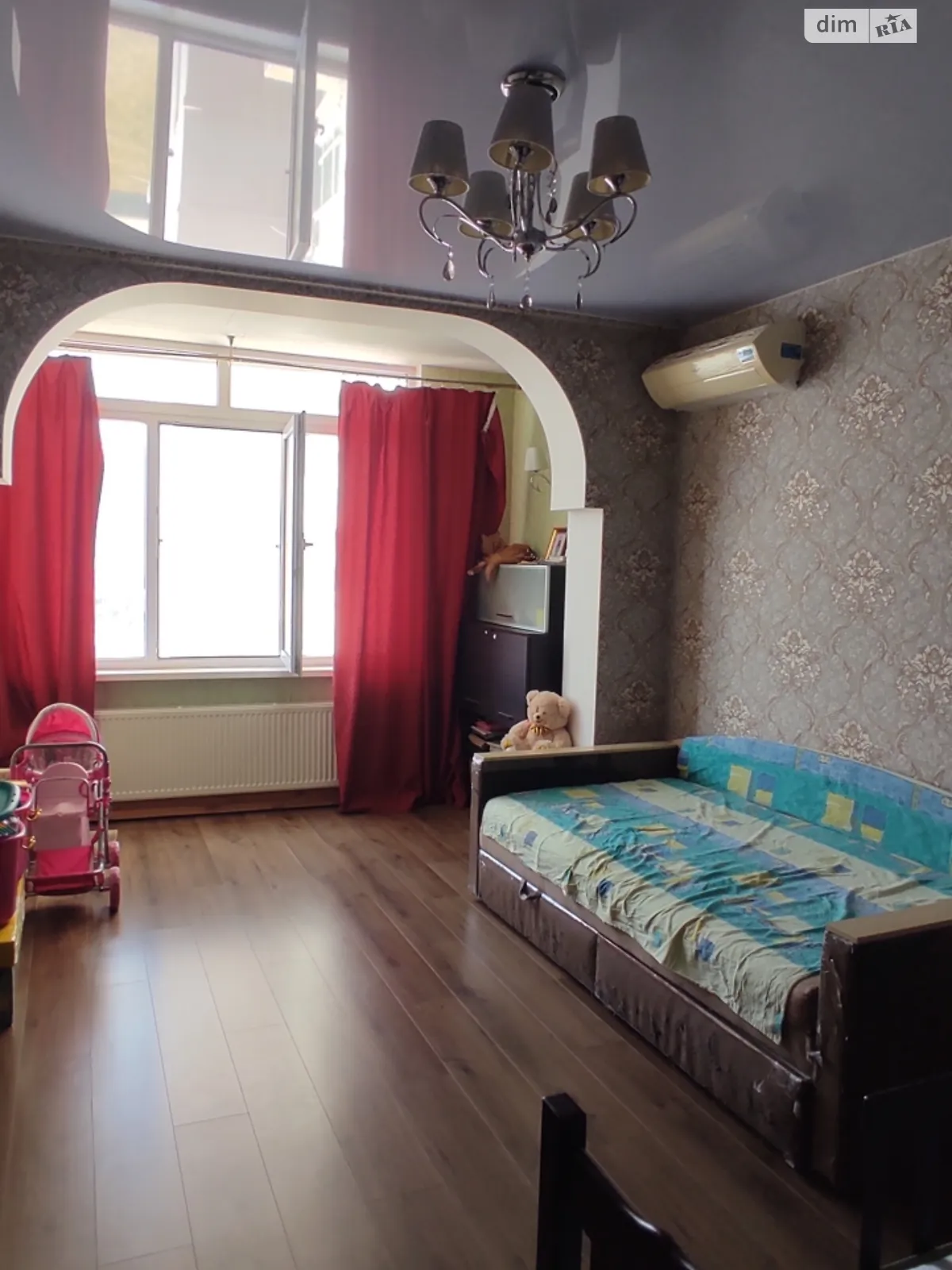 Продается 1-комнатная квартира 40.7 кв. м в Одессе, ул. Палия Семена, 73 - фото 1