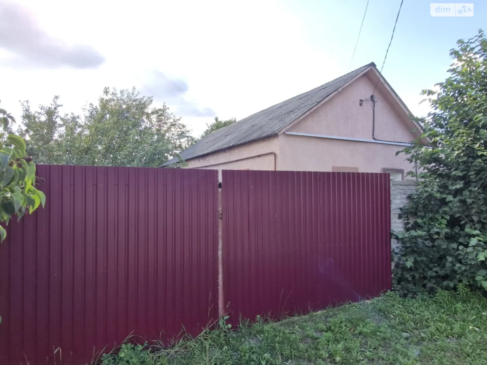 Продается одноэтажный дом 73 кв. м с бассейном, цена: 41000 $ - фото 1