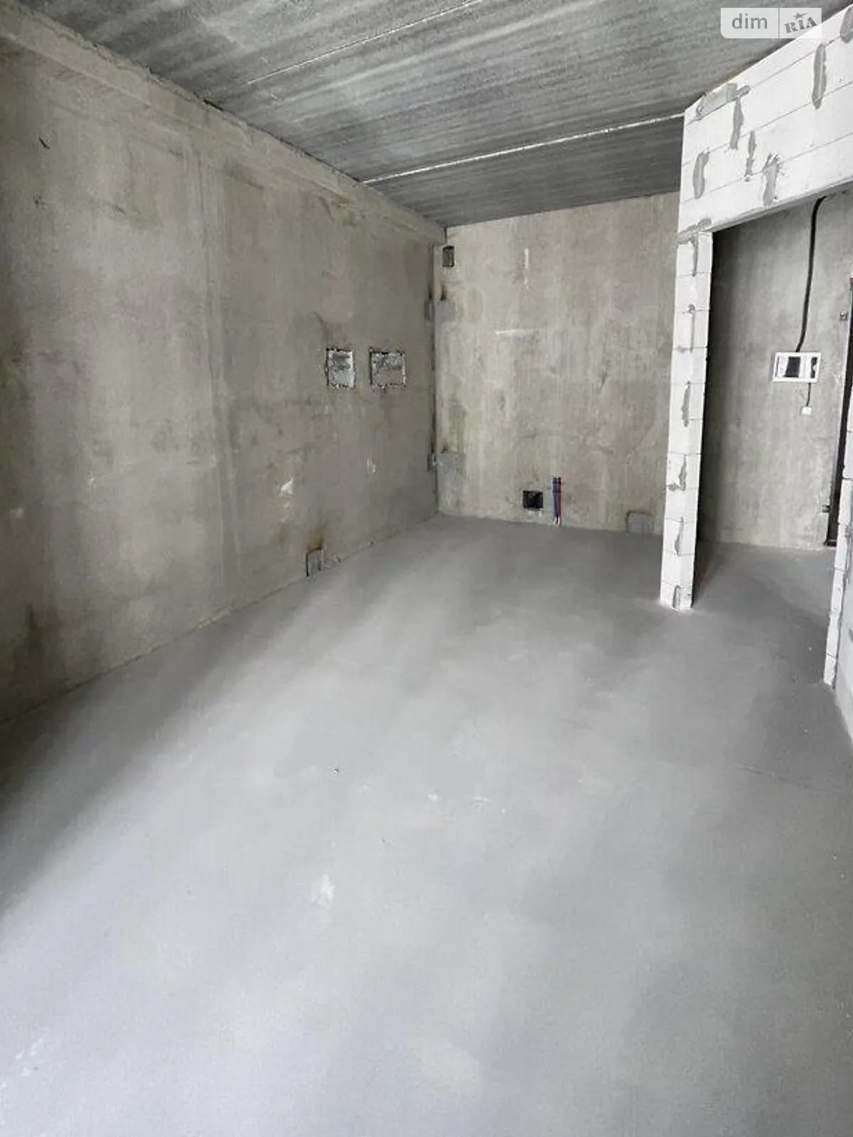 Продается 1-комнатная квартира 41 кв. м в Киеве, ул. Михаила Максимовича, 26Б - фото 1