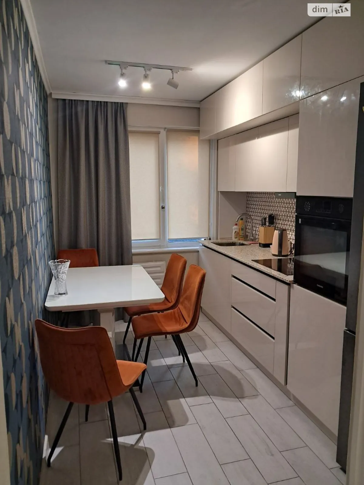 Продается 3-комнатная квартира 61.7 кв. м в, цена: 2390000 грн - фото 1