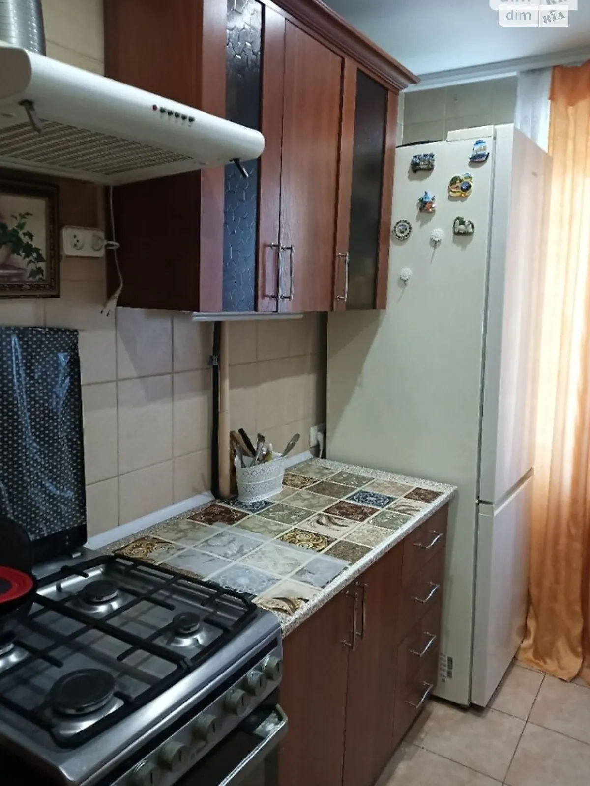 Продается 3-комнатная квартира 63 кв. м в Днепре, ул. Метростроевская, 3 - фото 1