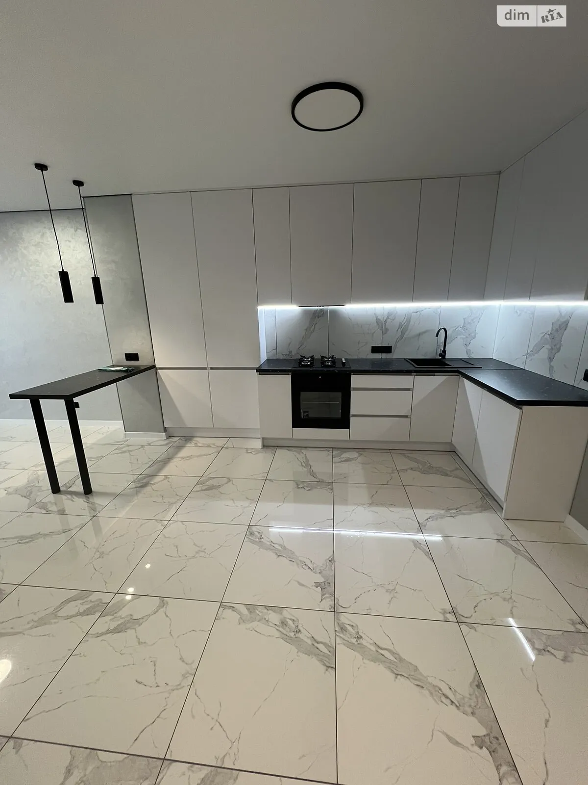 Продается 1-комнатная квартира 44 кв. м в Ирпене, ул. Григория Сковороды, 13/4 - фото 1