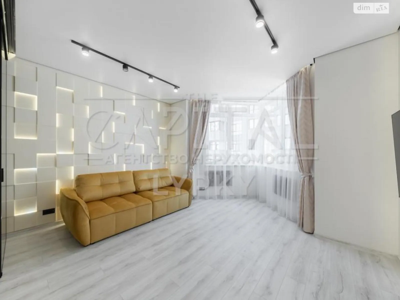 Продается 1-комнатная квартира 71 кв. м в Киеве, ул. Андрея Верхогляда(Драгомирова), 14А - фото 1