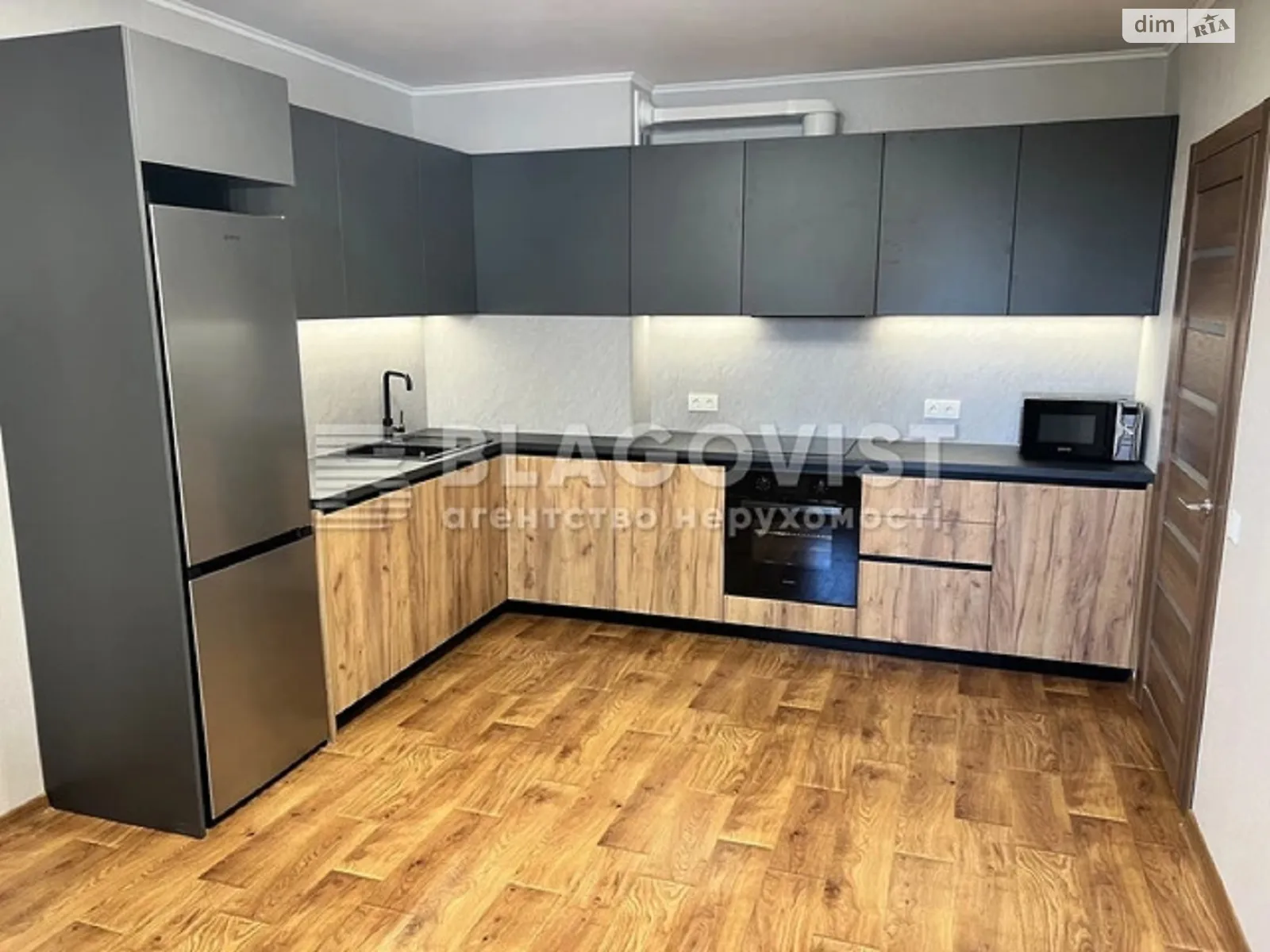 Продается 2-комнатная квартира 54.2 кв. м в Киеве, ул. Коноплянская, 22Б - фото 1