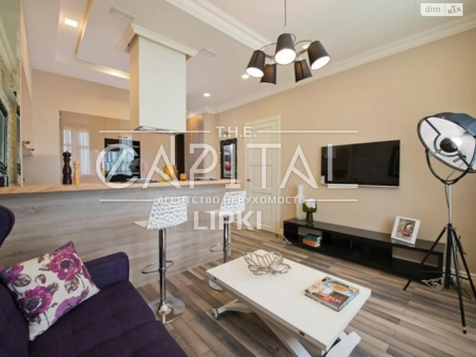 Продається 1-кімнатна квартира 60 кв. м у Києві, вул. Андрія Верхогляда(Драгомирова), 9 - фото 1