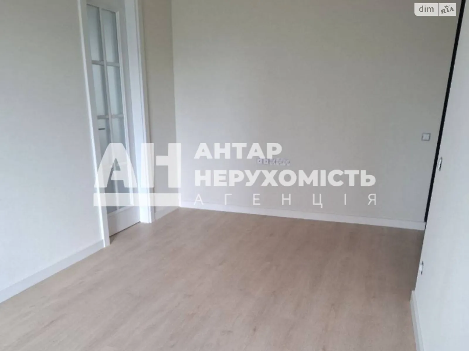 Продается 2-комнатная квартира 45 кв. м в Кропивницком, ул. Соборная - фото 1