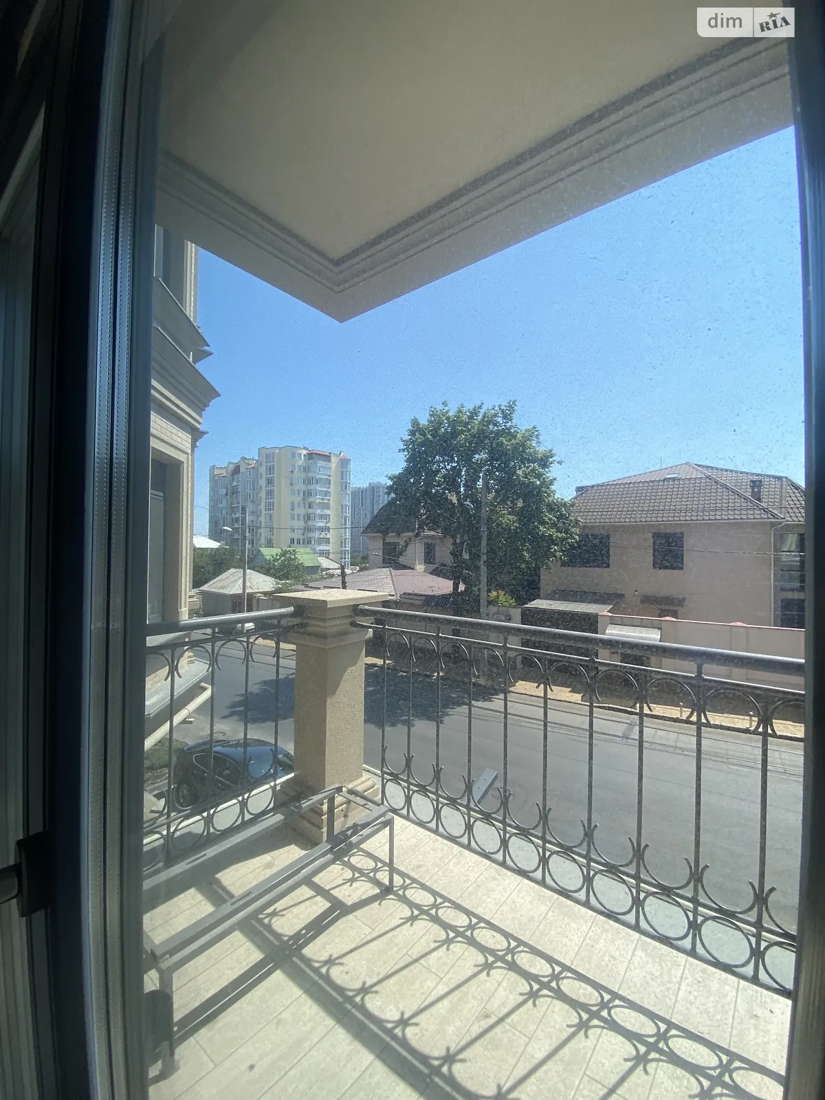 Продається 1-кімнатна квартира 50 кв. м у Одесі, Фонтанська дор., 64/1 - фото 1