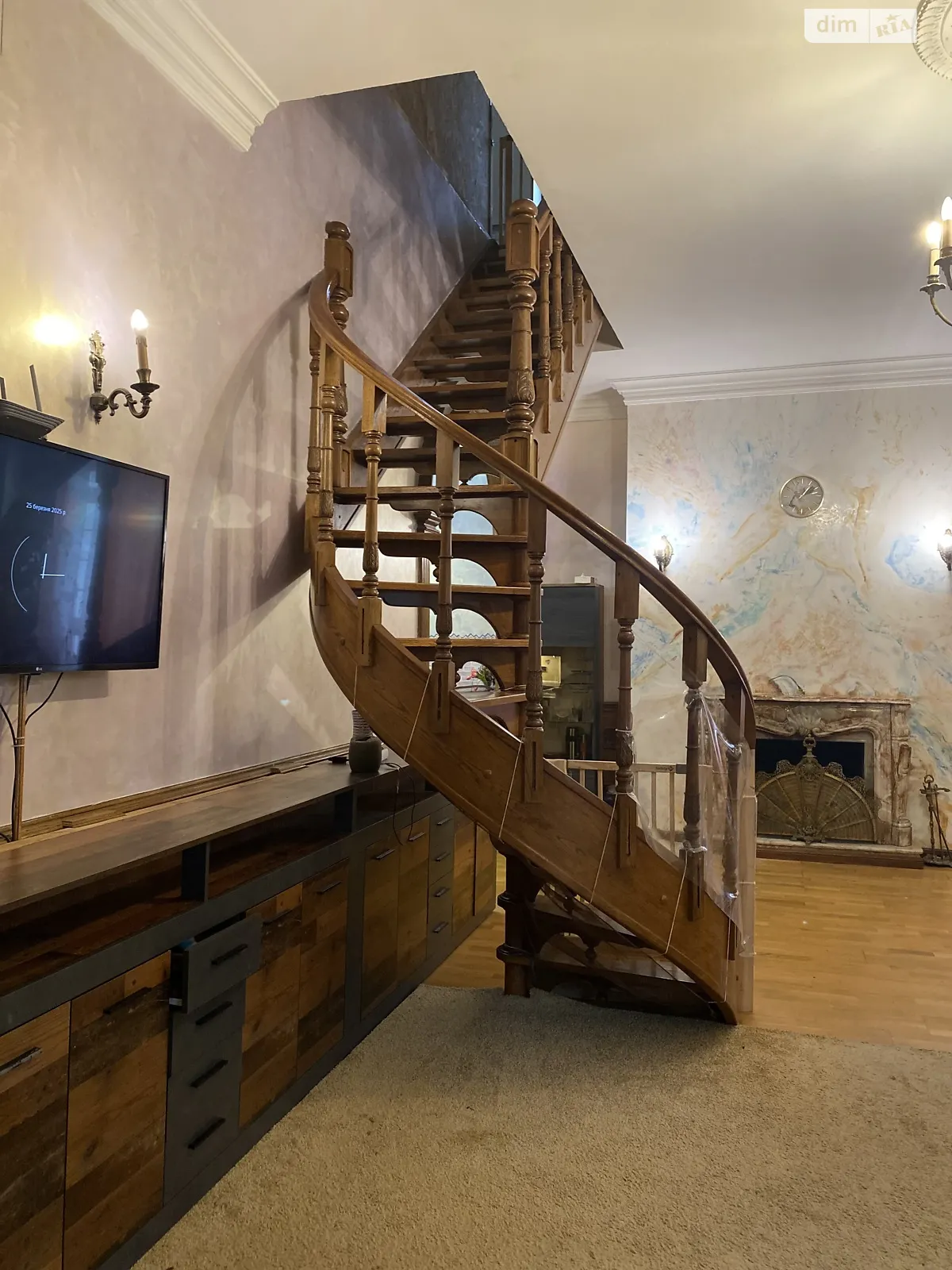 Продается 7-комнатная квартира 280 кв. м в Киеве, ул. Богдана Хмельницкого, 32 - фото 1