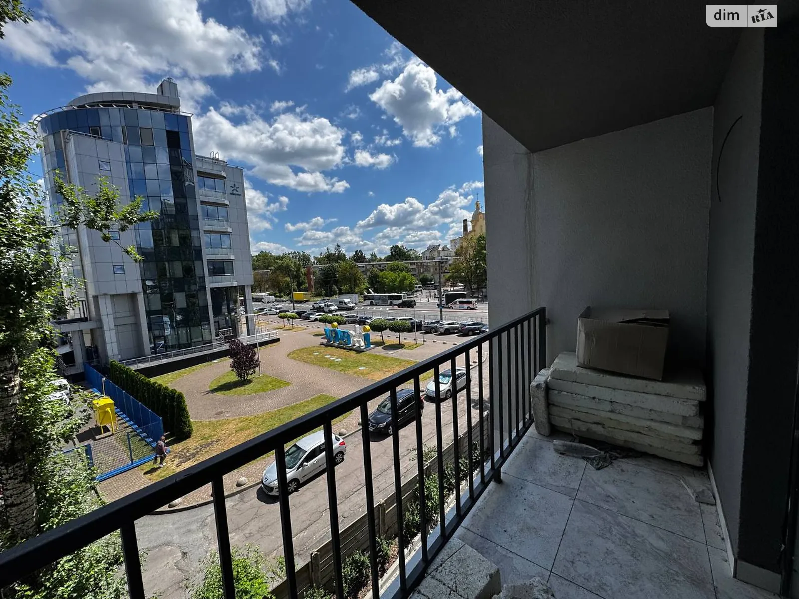 Продается 2-комнатная квартира 74 кв. м в Львове, ул. Городоцкая, 226А - фото 1