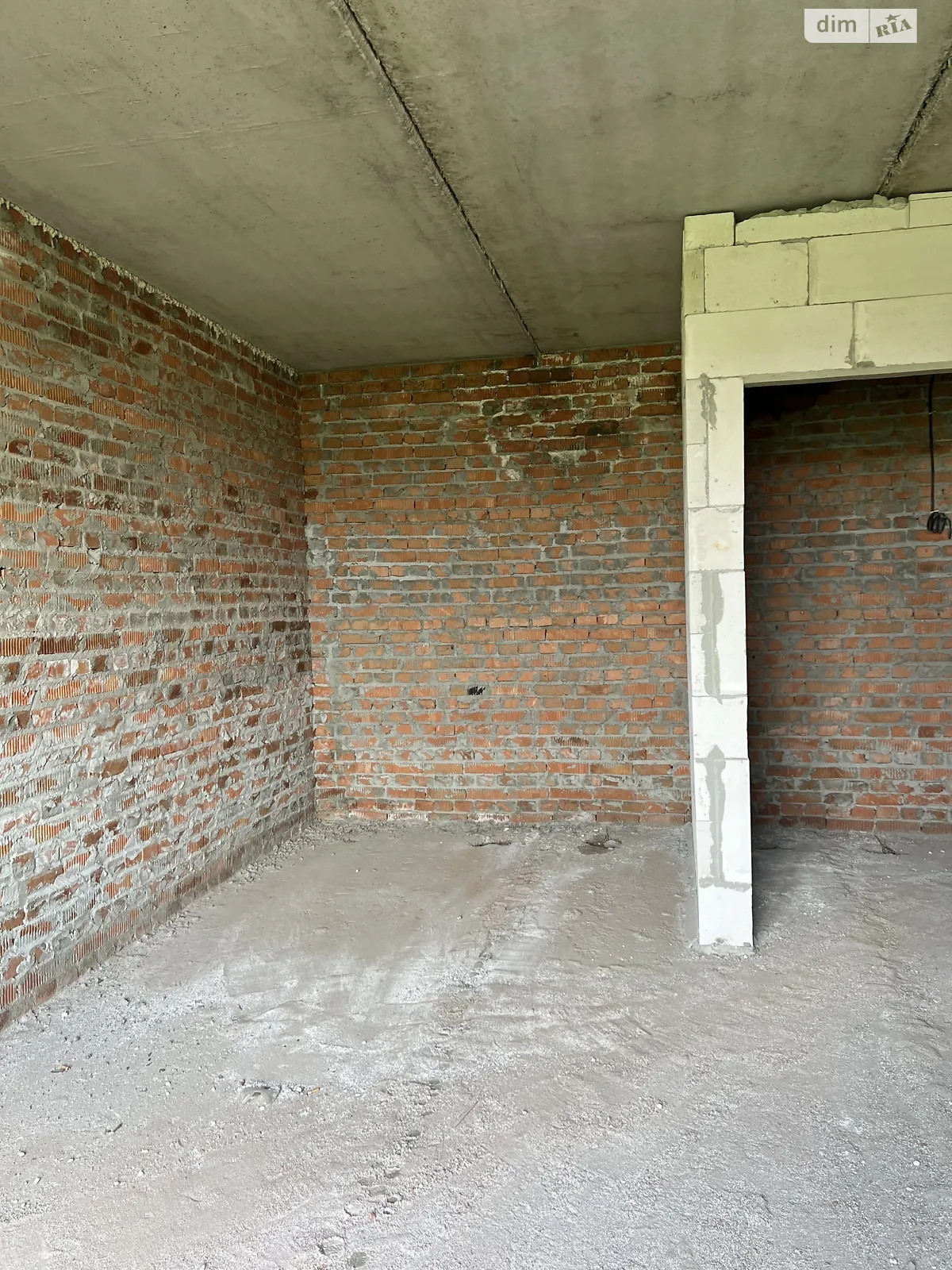 1-комнатная квартира 45.44 кв. м в Тернополе, ул. 15-го Апреля, 37 - фото 1