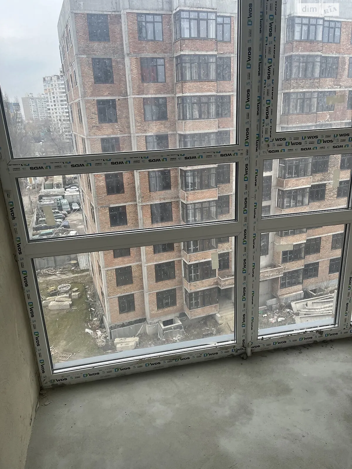 Продается 1-комнатная квартира 38.6 кв. м в Киеве, ул. Автозаводская - фото 1