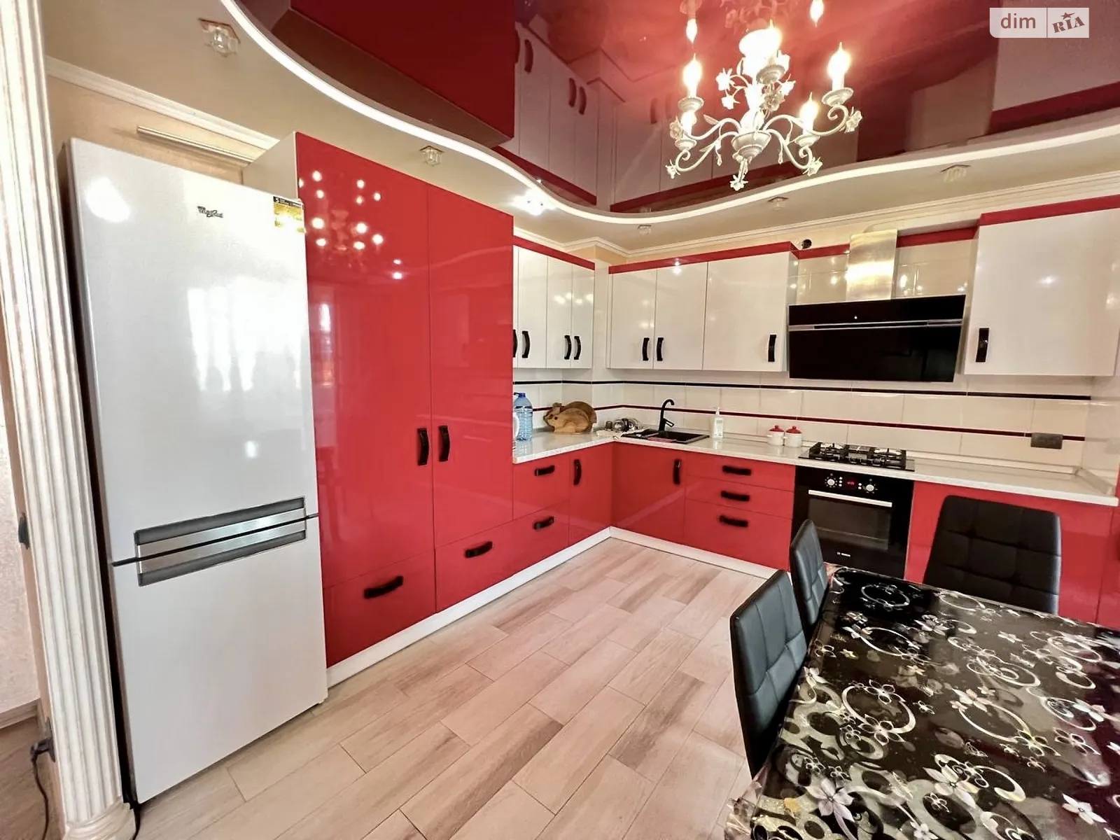 3-комнатная квартира 78.3 кв. м в Тернополе, ул. Будного Степана - фото 1