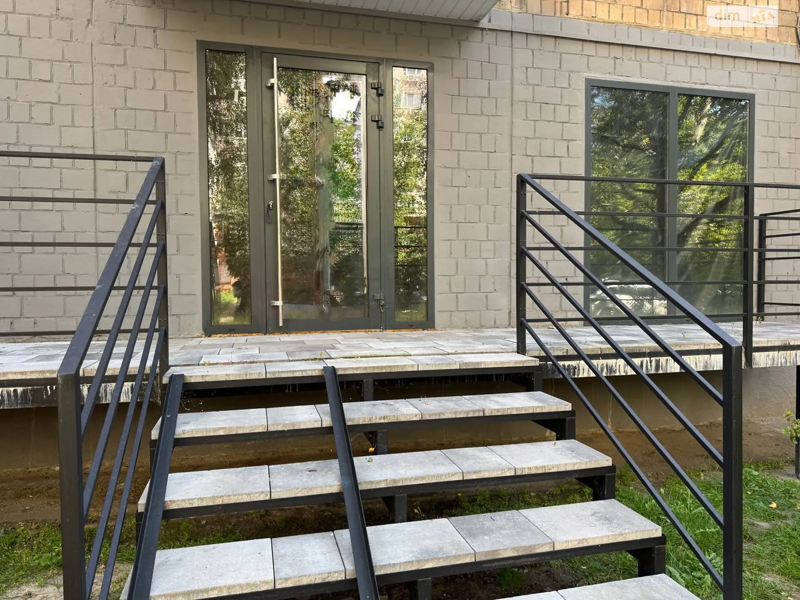 Здається в оренду приміщення вільного призначення 48 кв. м в 5-поверховій будівлі, цена: 1500 $ - фото 1