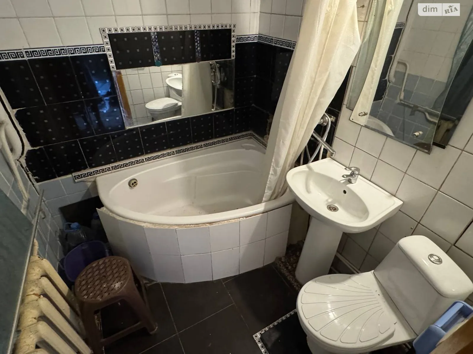 Продается 2-комнатная квартира 44.8 кв. м в Днепре, ул. Шухевича Романа - фото 1