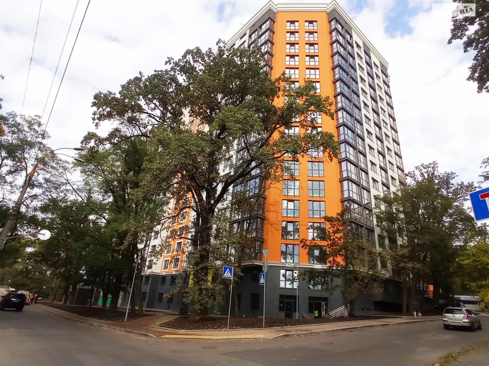 Продається 2-кімнатна квартира 77.1 кв. м у Києві, вул. Живописна, 3 - фото 1