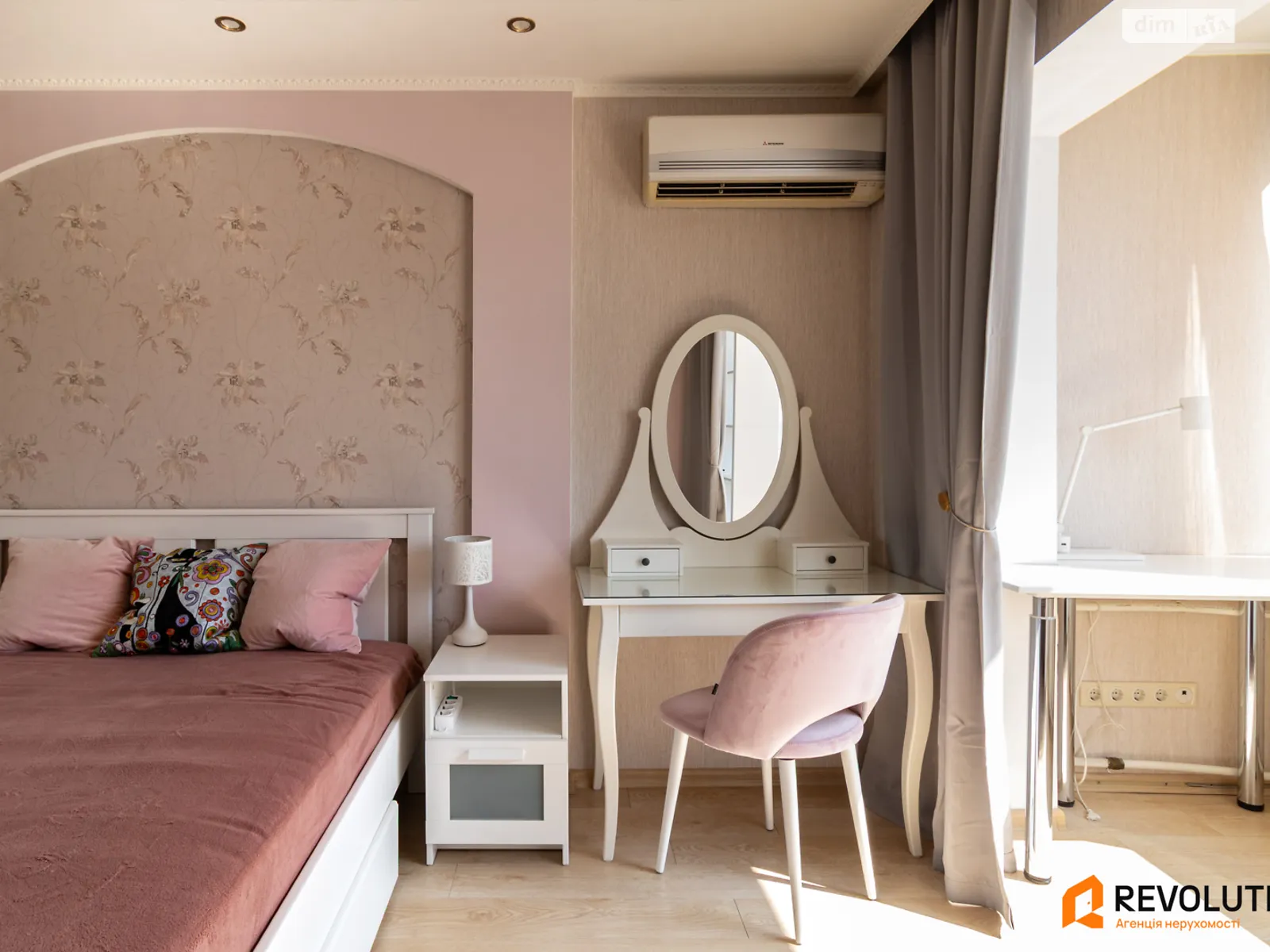 Продается 2-комнатная квартира 47.7 кв. м в Киеве, ул. Ольжича, 18А - фото 1