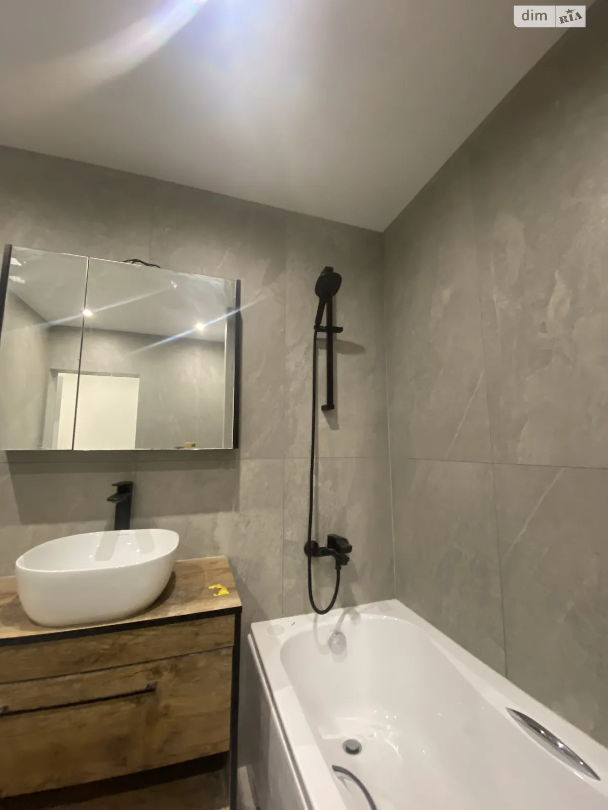 Продается 3-комнатная квартира 64.5 кв. м в Днепре, просп. Героев, 4 - фото 1