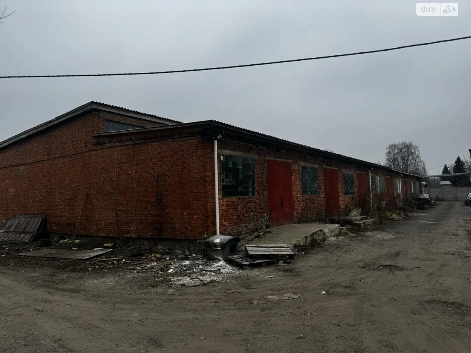 Продается объект сферы услуг 834 кв. м в 1-этажном здании, цена: 700000 $ - фото 1
