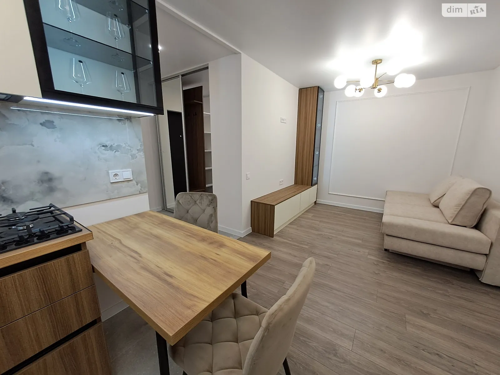 2-комнатная квартира 59 кв. м в Тернополе, ул. Киевская - фото 1