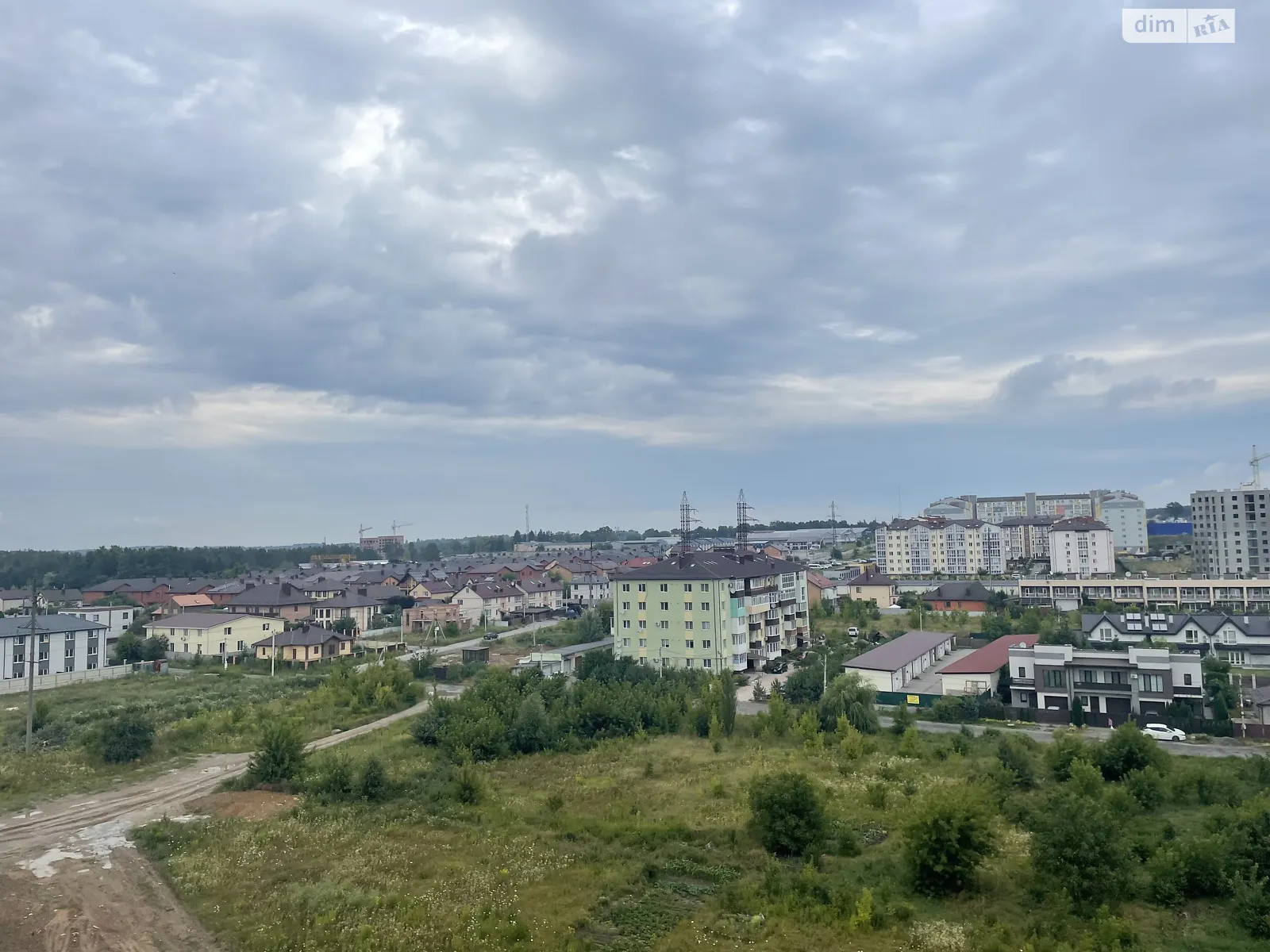 Продается 1-комнатная квартира 45 кв. м в Зарванцах, ул. Рыбацкая - фото 1