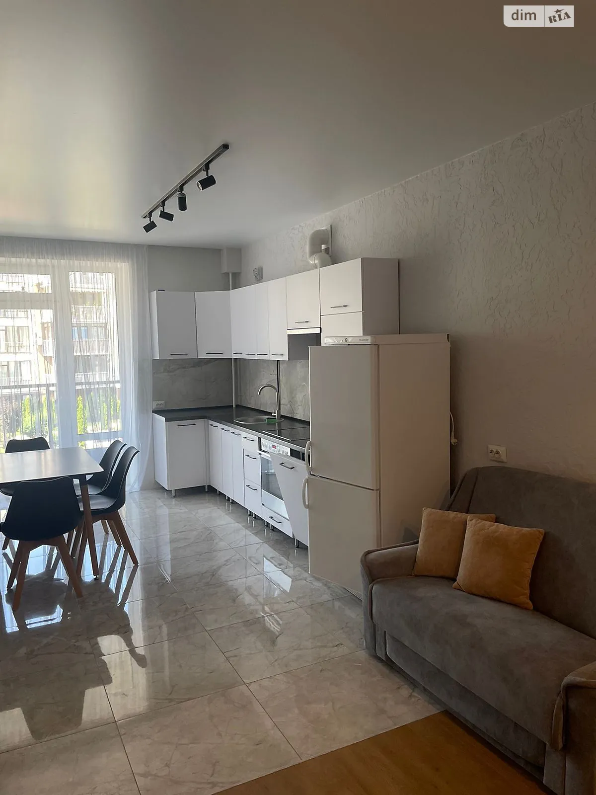 Продается 1-комнатная квартира 51.8 кв. м в Киеве, ул. Сергeя Данченко, 18А - фото 1