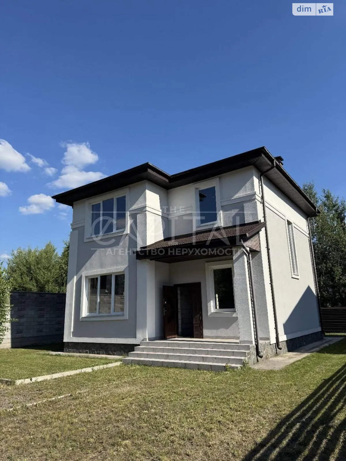 Продается дом на 2 этажа 129 кв. м с беседкой, цена: 123000 $ - фото 1