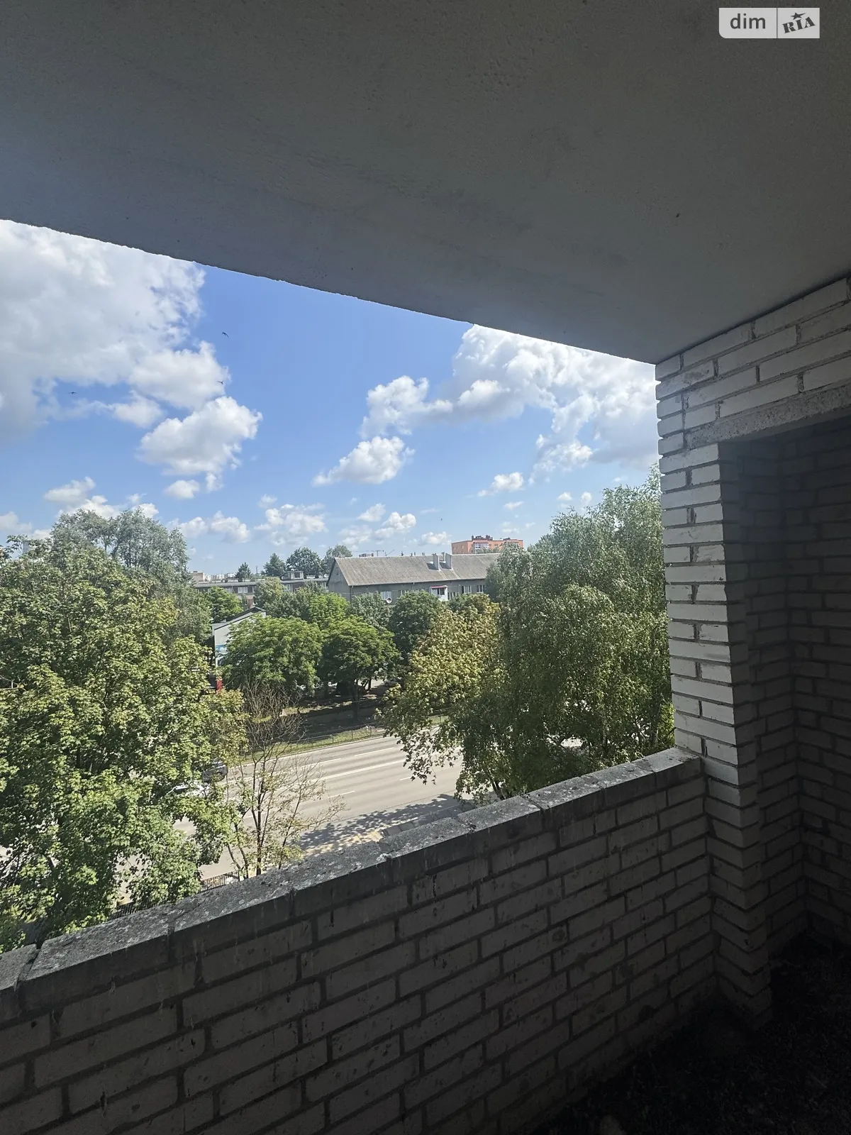 просп. Злуки, 4А Канада Тернополь - фото 3