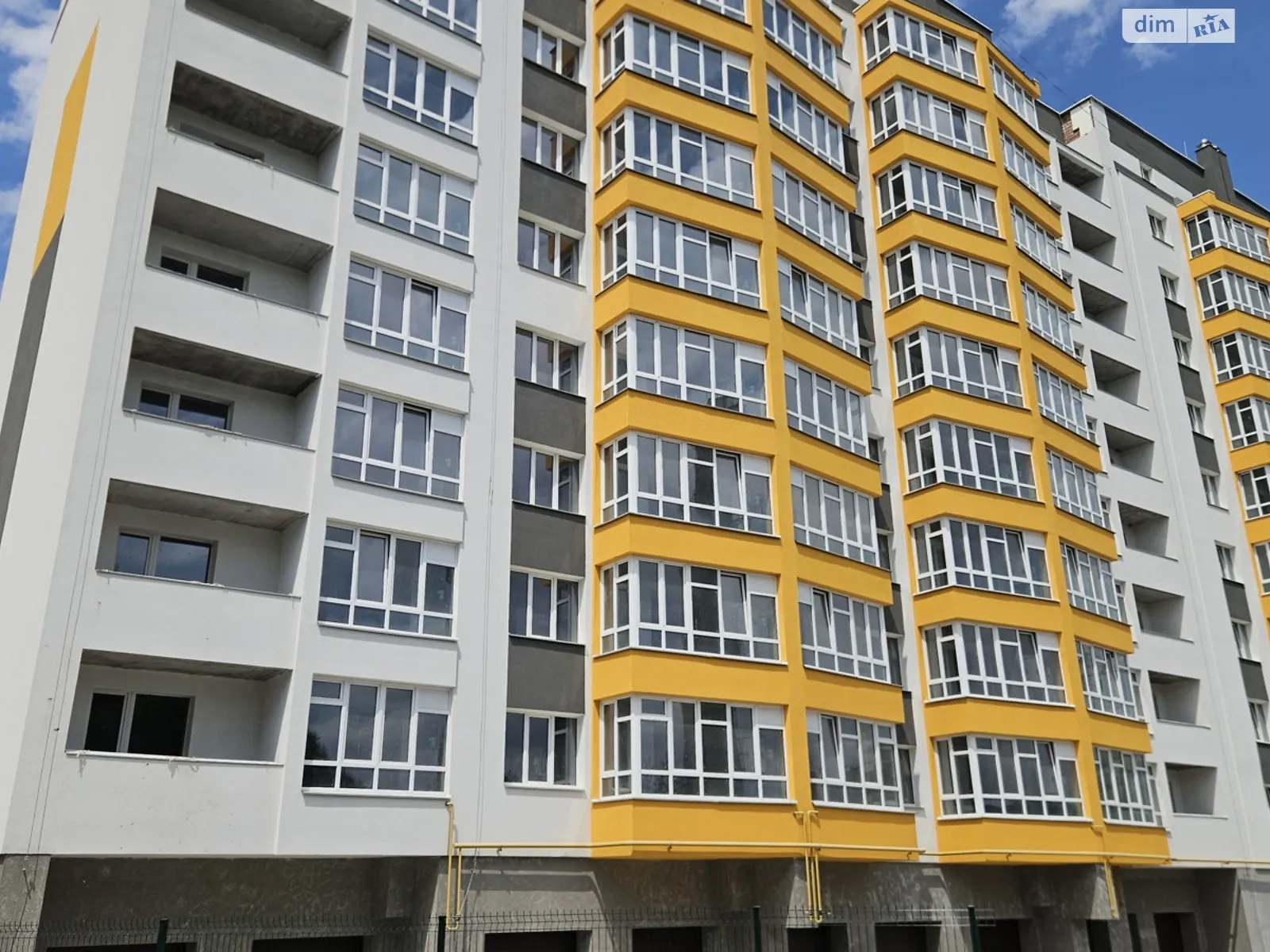 Продается 3-комнатная квартира 85 кв. м в Хмельницком, ул. Степана Бандеры, 32/1 - фото 1