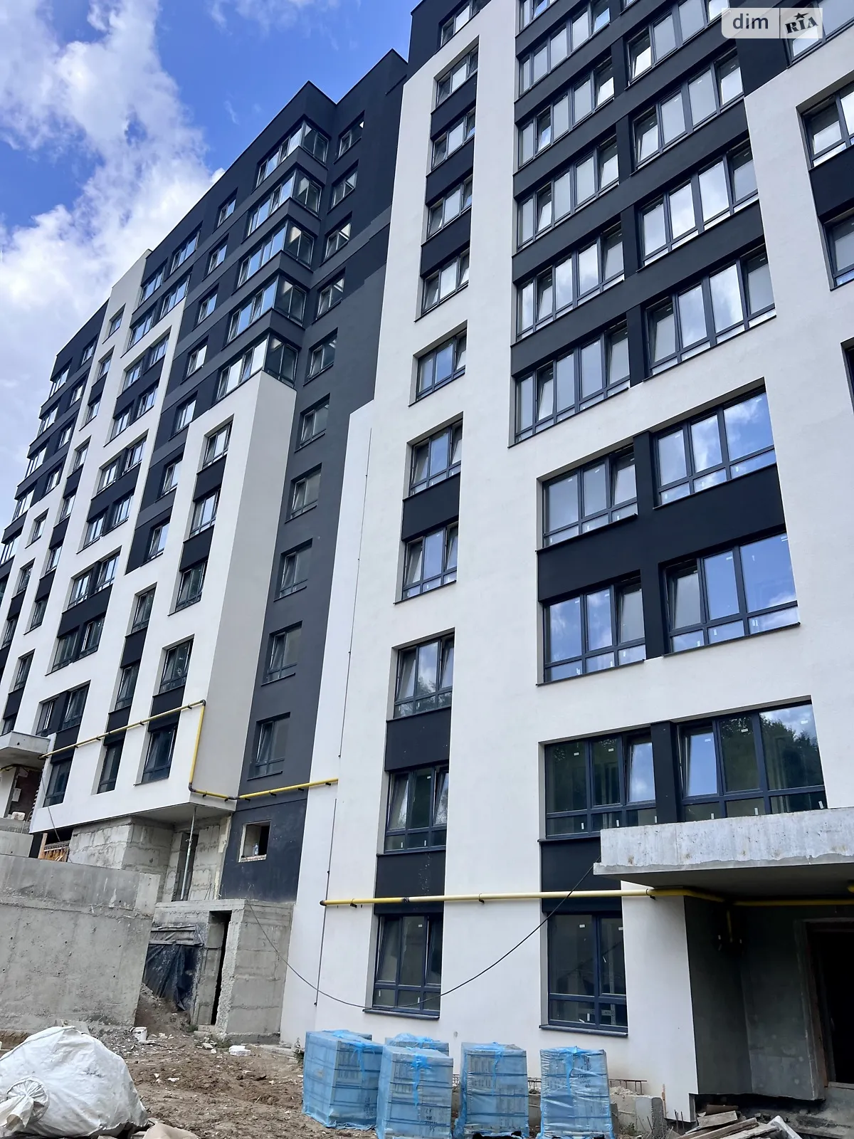 3-комнатная квартира 97.2 кв. м в Тернополе, ул. Львовская, 29 - фото 1