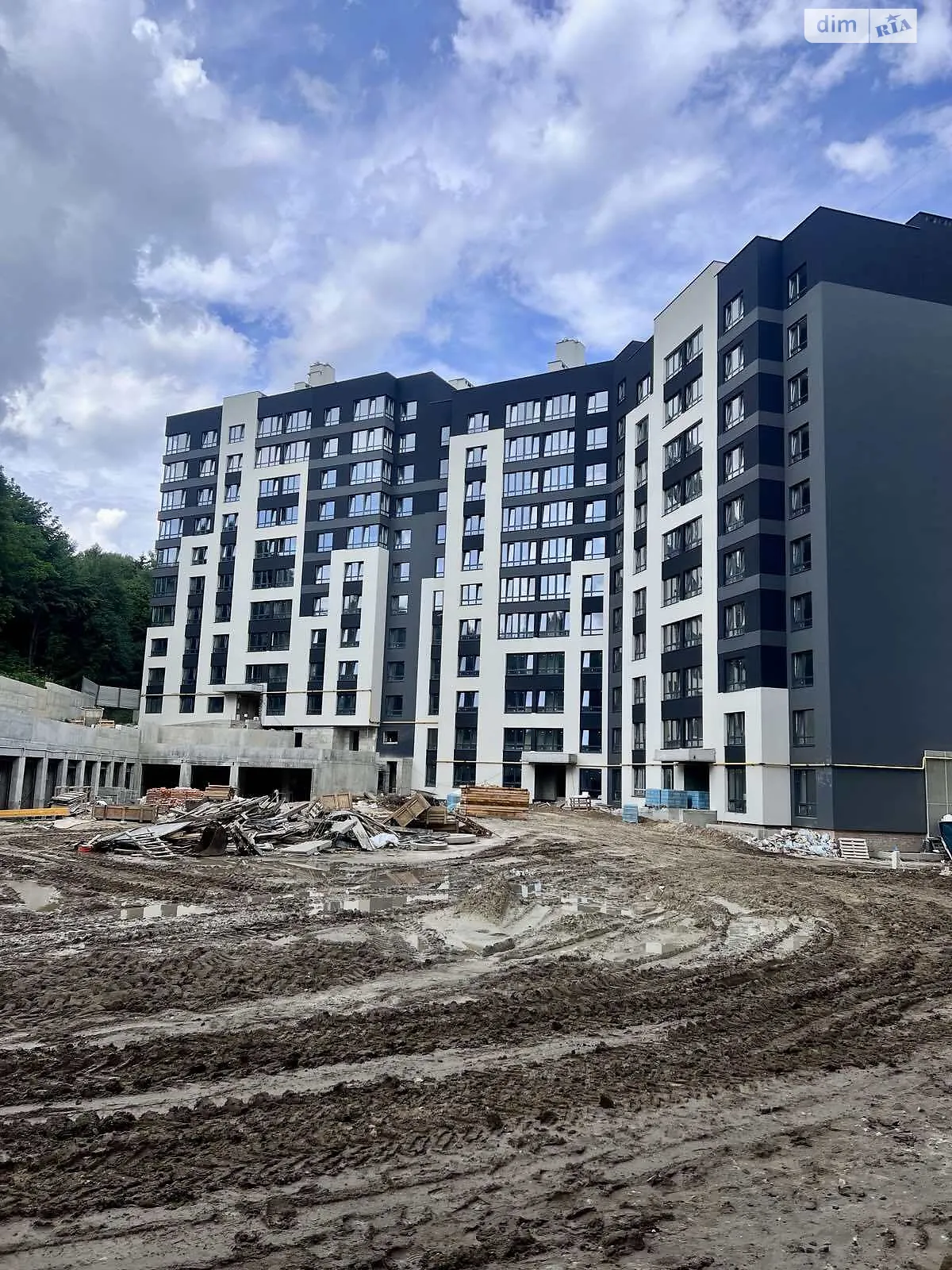 3-комнатная квартира 91.4 кв. м в Тернополе, ул. Львовская, 29 - фото 1