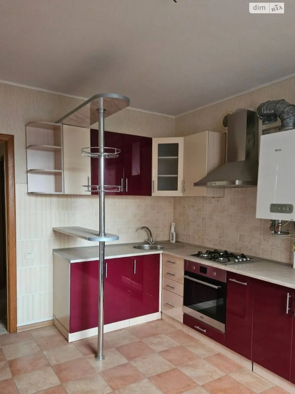 Продается дом на 2 этажа 92 кв. м с камином, цена: 100000 $ - фото 1